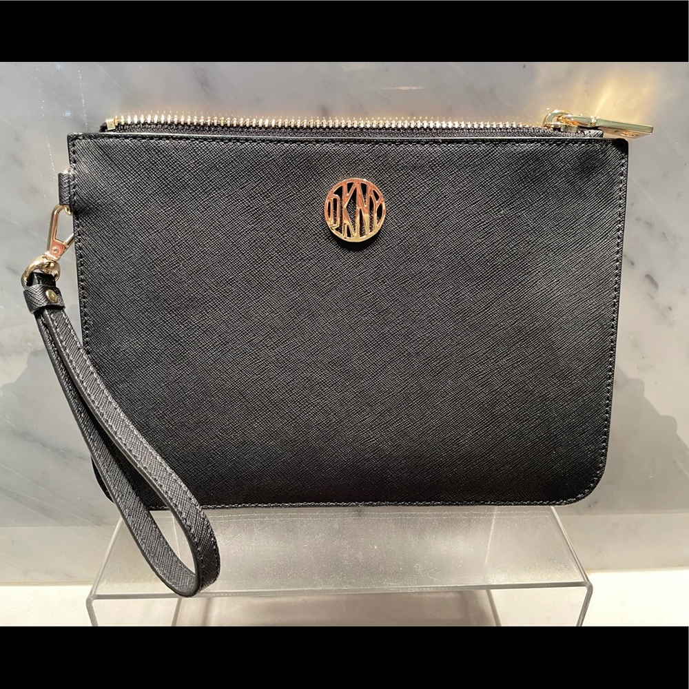 DKNY wristlet, perfect for going out